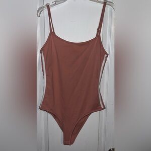 Ambiance Mauve & White Bodysuit Size M